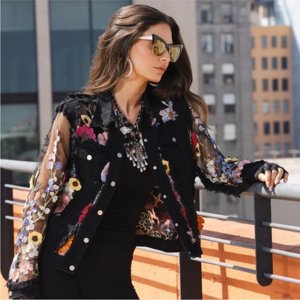 GORGEOUS! New to Pamela's Place Boutique. Denim and Lace Jackets M
